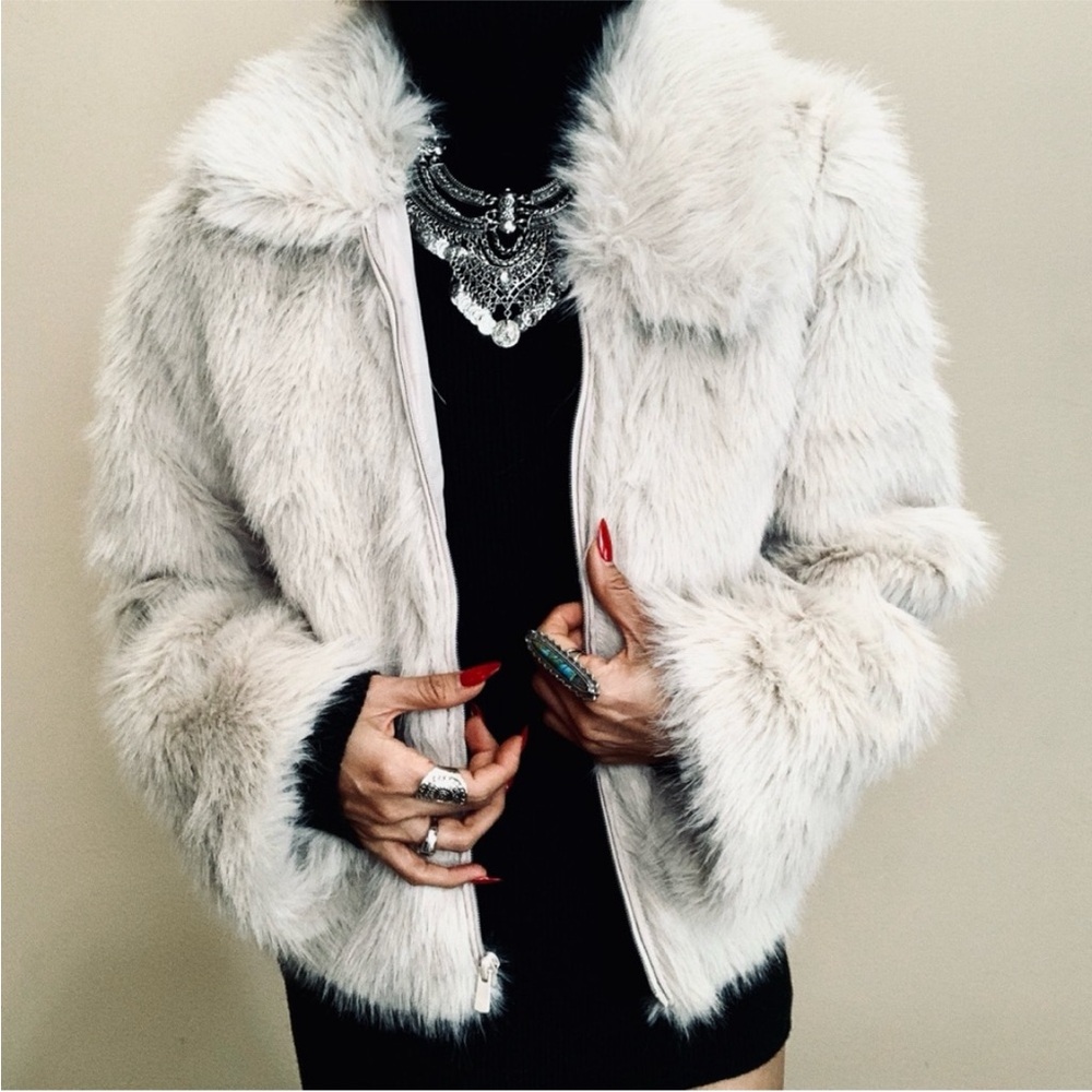 Brand New faux fur jacket size L